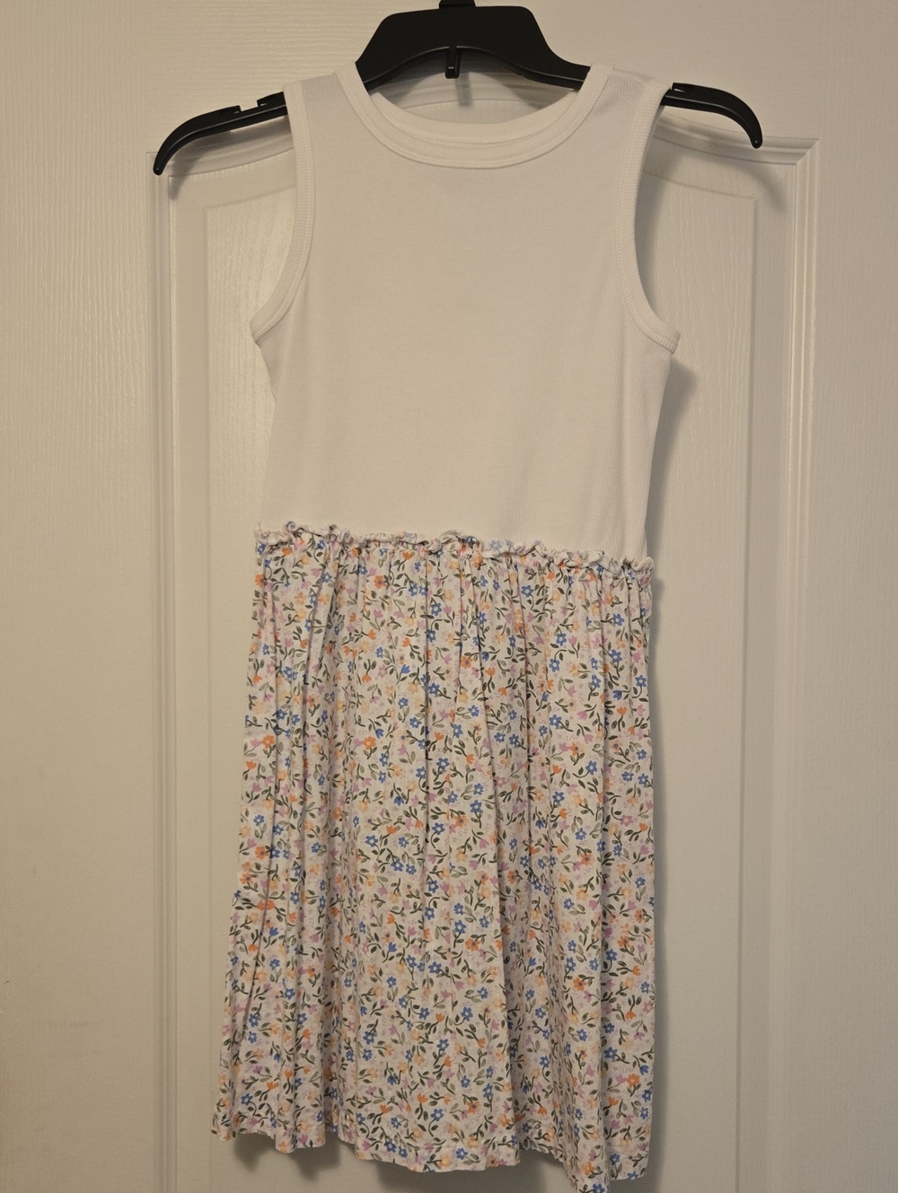 2/$20 Girls SO White Tank Dress with Multicolor Floral Skirt, Size 10/12